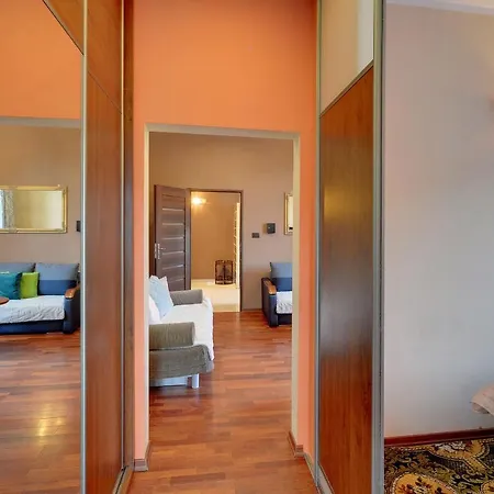 아파트 Apartament Everysky Konstytucji 3 Go Maja 75 5 카르파츠